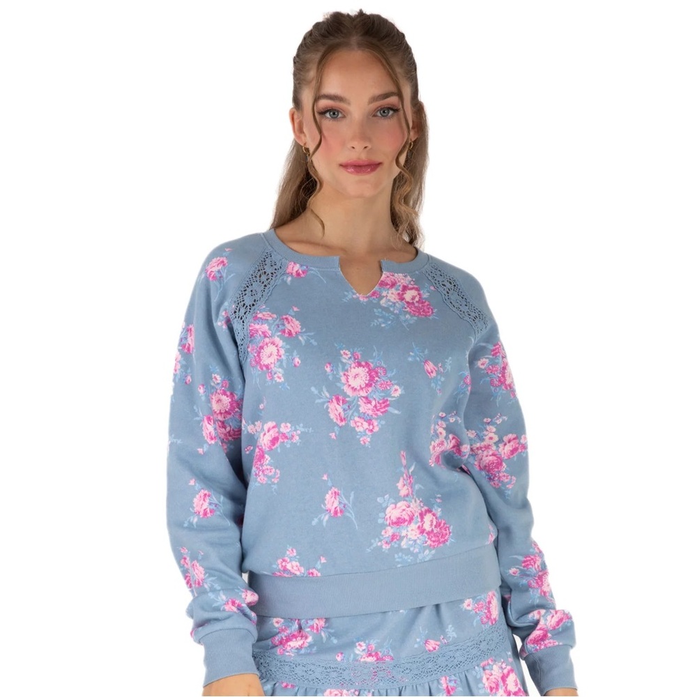 NWOT Treasures by Shabby Chic Women's Fleece Sweatshirt Size Small